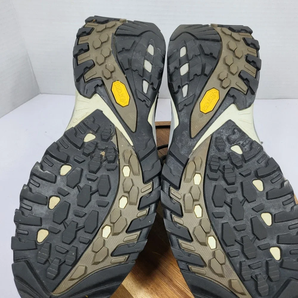 The North Face Hiking Shoes Mens 12 Grey Excellent Gore-Tex Vibram Hedgehog
